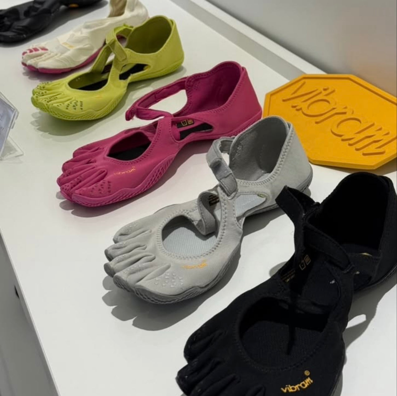 FiveFinger Toe Shoes