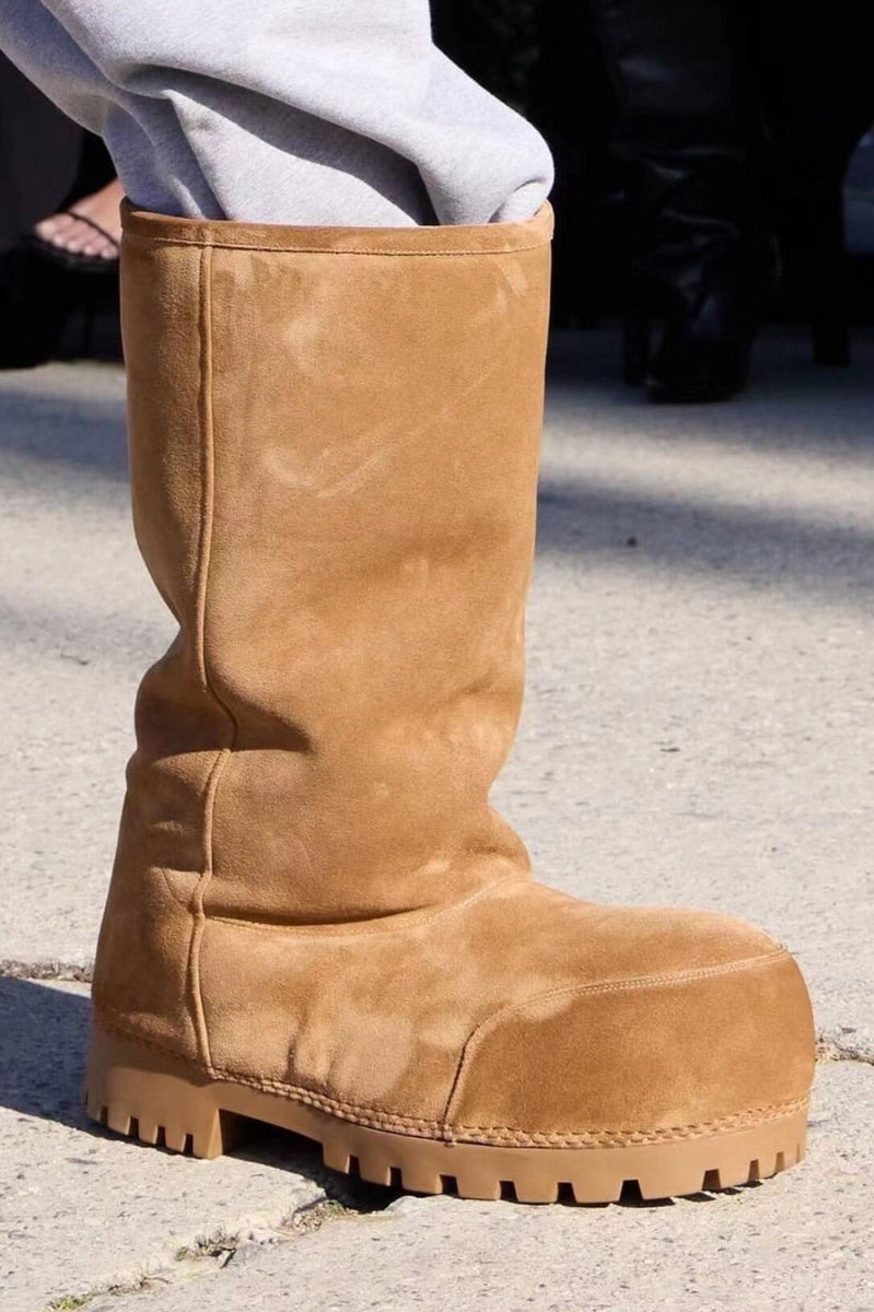 Balenci Boots (Pre Order)